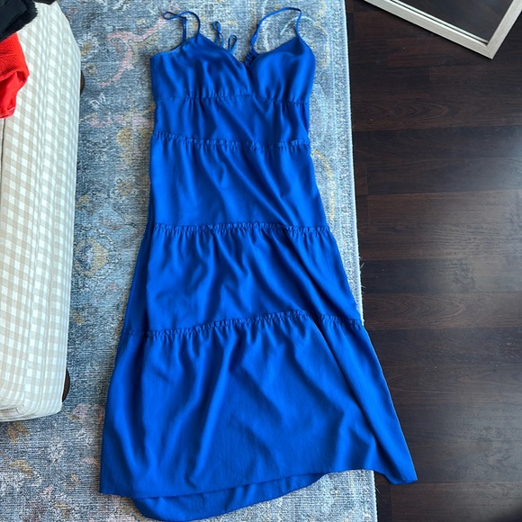 BCBG Max Adria tiered blue maxi dress - Picture 1 of 4